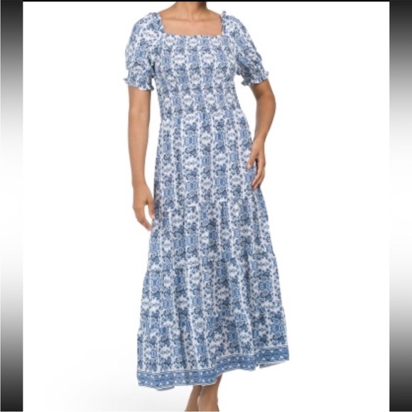 Max Studio Printed Smocked Bodice Tiered Maxi Dress Cruise Vacation Beach Resort - Picture 3 of 11